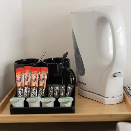 #4 - Location - Private Ensuite, Smart Tv, Fast Wifi And Free Parking - By Yoko